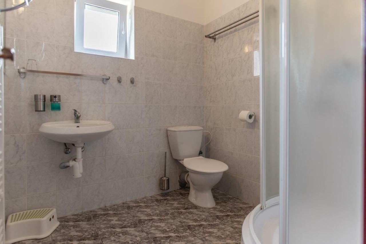 Penzion U Zpevaku Nove Hute Extérieur photo